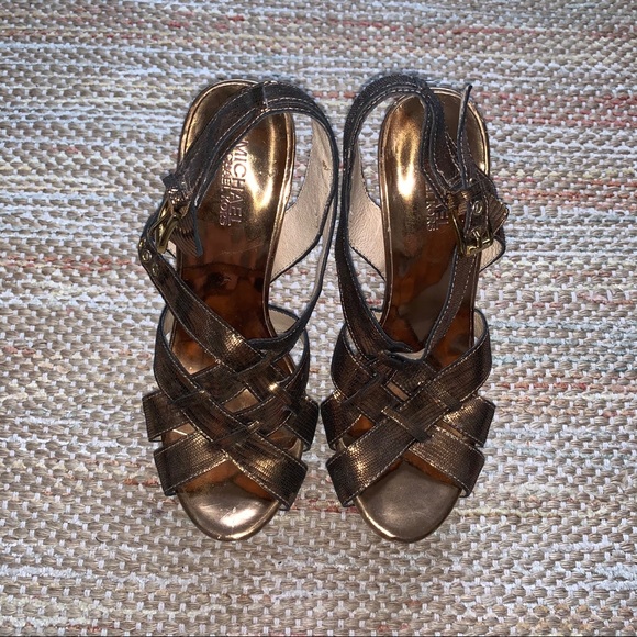 Micheal Kors Gold Platform High Heels - Picture 1 of 6